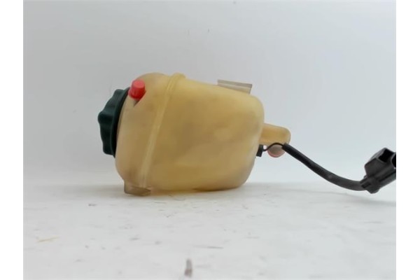 Recambio de botella expansion para volvo s60 berlina 2.4 d5 referencia OEM IAM 132323  