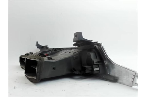 Recambio de tobera superior central ventilacion salpicadero para audi s6 berlina (4gc) 4.0 tfsi quattro referencia OEM IAM 4G182