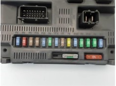 Recambio de caja fusibles/rele para peugeot 207 referencia OEM IAM 9663798280  
