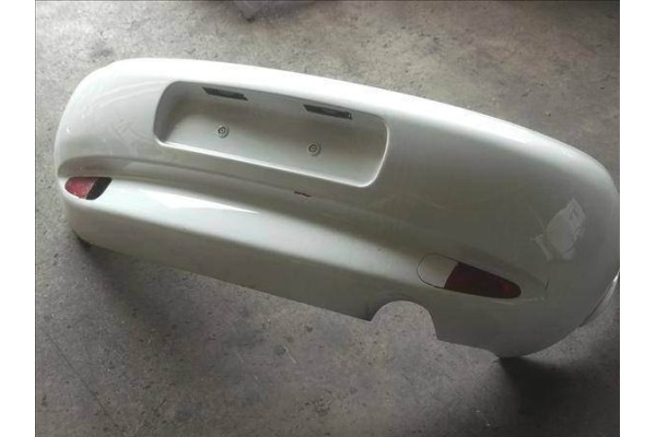 Recambio de paragolpes trasero para ford puma (cce)(1997) 1.7 [1,7 ltr. - 92 kw 16v cat] referencia OEM IAM   