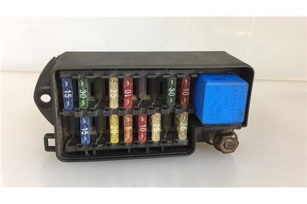 Recambio de caja fusibles/rele para jaguar xj (x300) 6 sovereign 4.0 referencia OEM IAM LNA2800DF  
