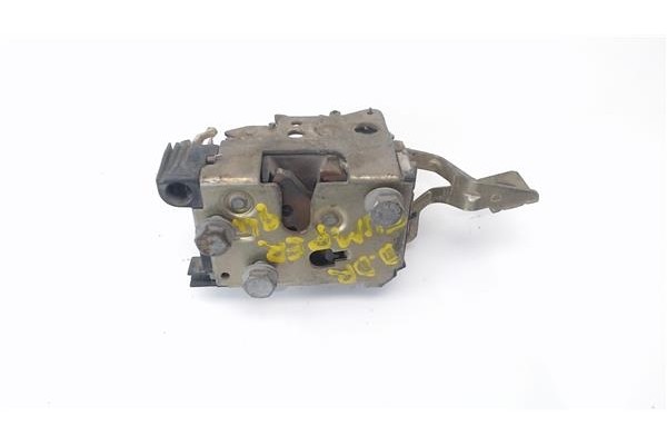 Recambio de cierre electromagnetico delantero derecho para citroen jumper furgón 2.5 d referencia OEM IAM 9136G3  