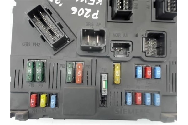 Recambio de caja fusibles/rele para peugeot 206 referencia OEM IAM 9652474780  