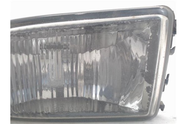 Recambio de faro antiniebla derecho para renault megane i classic (la0) referencia OEM IAM 7701040681N 67722200 