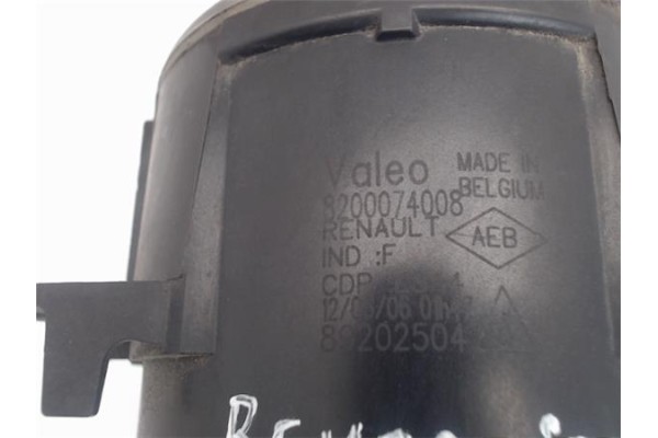 Recambio de faro antiniebla derecho para renault megane iii berlina 5p referencia OEM IAM 8200074008 89202504 2N1115201AB , FORD