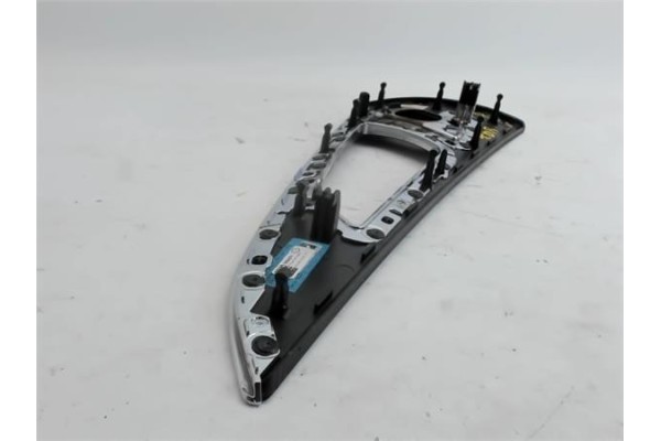 Recambio de moldura puerta trasero derecha para audi s6 berlina (4gc) 4.0 tfsi quattro referencia OEM IAM 4G0867420M 10854201 