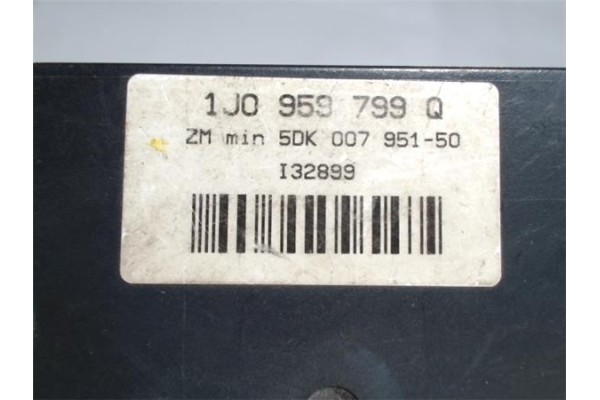 Recambio de centralita cierre para skoda octavia berlina (1u2) 1.9 collection referencia OEM IAM 1J0959799Q 5DK00795150 