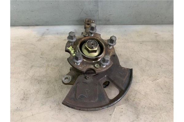 Recambio de mangueta delantero izquierda para ssangyong rodius 2700 referencia OEM IAM 4121021000  