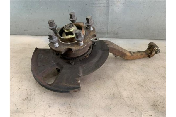 Recambio de mangueta delantero izquierda para ssangyong rodius 2700 referencia OEM IAM 4121021000  