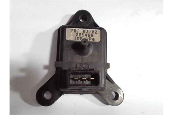 Recambio de caja fusibles/rele para fiat punto i berlina (176) 1.1 55 sole referencia OEM IAM PRT03022854BE  
