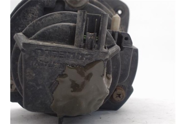 Recambio de faro antiniebla derecho para renault clio ii fase i (b/cb0) referencia OEM IAM   