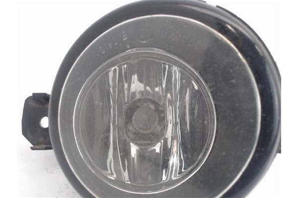 Recambio de faro antiniebla derecho para renault clio ii fase ii (b/cb0) referencia OEM IAM 8200002470 89201782 261508990A , NIS