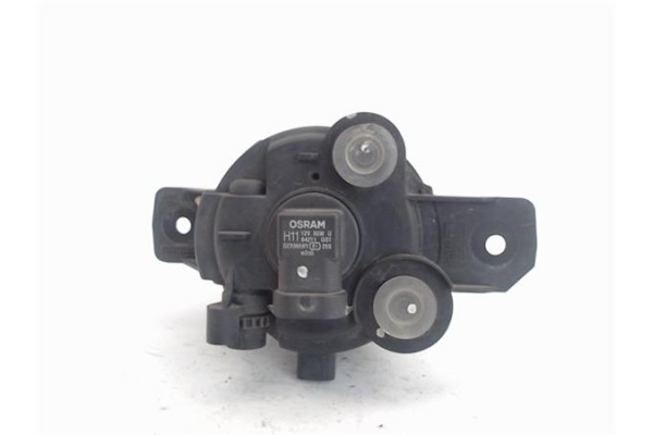 Recambio de faro antiniebla derecho para renault clio ii fase ii (b/cb0) referencia OEM IAM 8200002470 89201782 261508990A , NIS