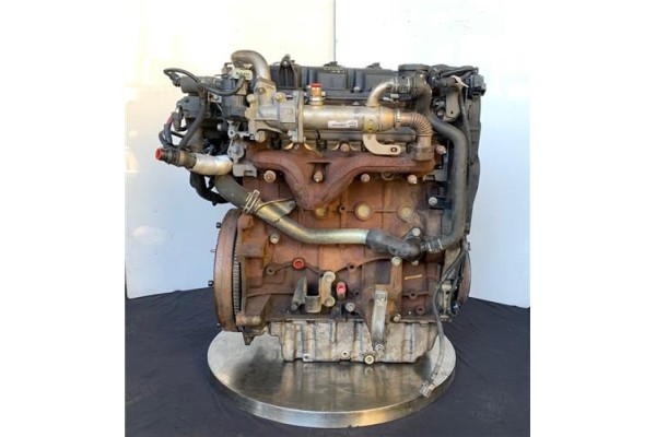 Recambio de motor completo para volvo c30 2.0 d referencia OEM IAM D4204T  