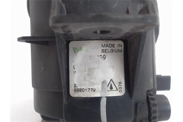 Recambio de faro antiniebla derecho para renault clio ii fase ii (b/cb0) referencia OEM IAM  89201772 