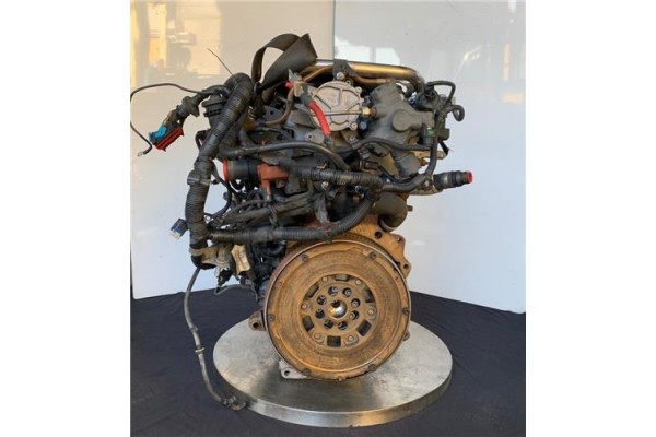 Recambio de motor completo para volvo c30 2.0 d referencia OEM IAM D4204T  
