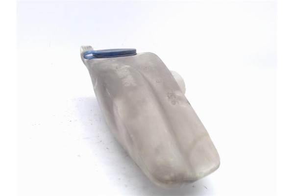 Recambio de deposito limpiaparabrisas para mercedes-benz v -clase (638) 2.2 v 220 cdi (638.294) referencia OEM IAM A6388690008  
