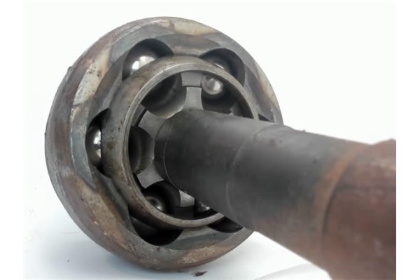 Recambio de palier trasero derecho para land rover discovery ii (lj, lt) referencia OEM IAM   