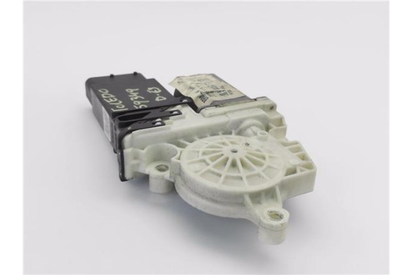 Recambio de motor elevalunas delantero izquierdo para seat toledo (1m2) 1.9 tdi referencia OEM IAM 101387101 9,78E+12 