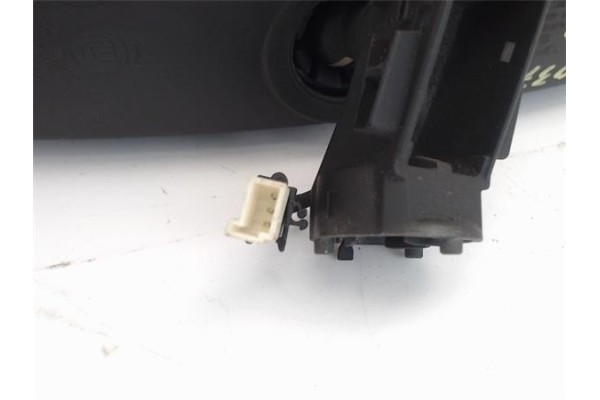 Recambio de retrovisor interior para volvo c30 2.0 d referencia OEM IAM 30744704  