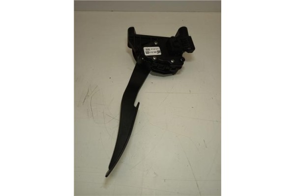 Recambio de pedal acelerador para opel astra h gtc 1.9 cdti referencia OEM IAM 9157999BL  