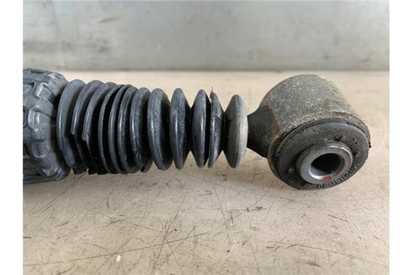 Recambio de amortiguador trasero derecho para citroen jumpy 2.0 combi confort (8/9 plazas) referencia OEM IAM 52060000   Recambio de amortiguador trasero derecho para citroen jumpy 2.0 combi confort (8/9 plazas) referencia OEM IAM 52060000