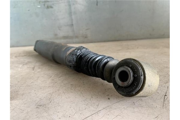 Recambio de amortiguador trasero derecho para citroen jumpy 2.0 combi confort (8/9 plazas) referencia OEM IAM 52060000   Recambio de amortiguador trasero derecho para citroen jumpy 2.0 combi confort (8/9 plazas) referencia OEM IAM 52060000