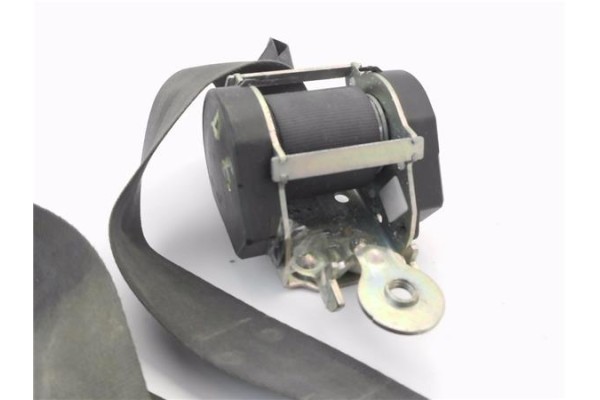 Recambio de cinturon seguridad delantero izquierdo para renault megane ii coupé-cabriolet (em0/1_) 1.9 dci referencia OEM IAM 04