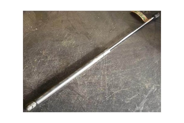 Recambio de amortiguador capo para volkswagen polo iii berlina (6n2) 1.4 conceptline referencia OEM IAM 6N0823359  