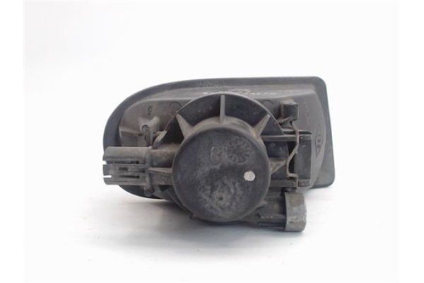 Recambio de faro antiniebla izquierdo para renault megane sin definir referencia OEM IAM 7700425885  