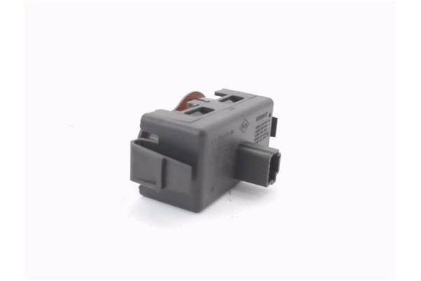 Recambio de interruptor luces emergencia para renault modus i 1.5 dci (fp0f, jp0f) referencia OEM IAM 8200214896  