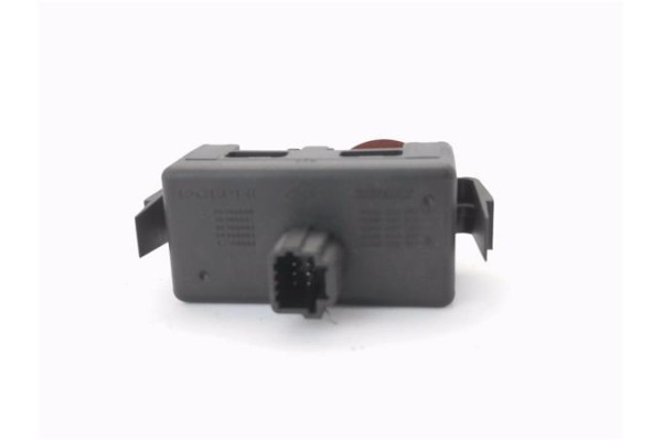 Recambio de interruptor luces emergencia para renault modus i 1.5 dci (fp0f, jp0f) referencia OEM IAM 8200214896  