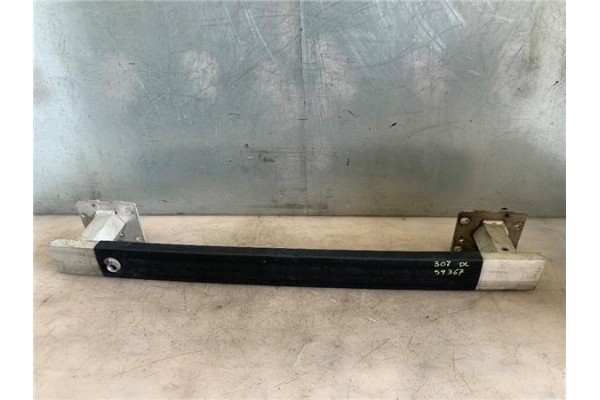 Recambio de refuerzo paragolpes para peugeot 307 break / sw (s1) 2.0 hdi 135 referencia OEM IAM 7106F1  