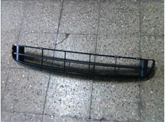 REJILLA PARAGOLPES DELANTERO 