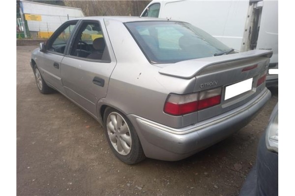 citroen xantia berlina del año 2000