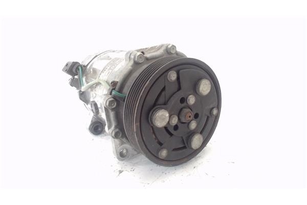 Recambio de compresor aire acond. para volkswagen golf iv berlina (1j1) 1.9 tdi referencia OEM IAM HFC134A  