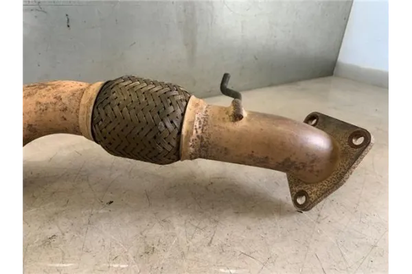 Recambio de primera salida escape turbo para land rover freelander (ln) 2.0 di referencia OEM IAM WCD106180 1H5Z5210GA 