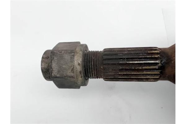 Recambio de palier delantero derecho para peugeot 206 berlina 1.6 16v referencia OEM IAM   