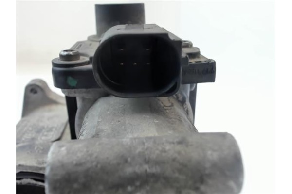 Recambio de egr para seat ibiza berlina (6j5) 1.4 tdi referencia OEM IAM 03G129637A  