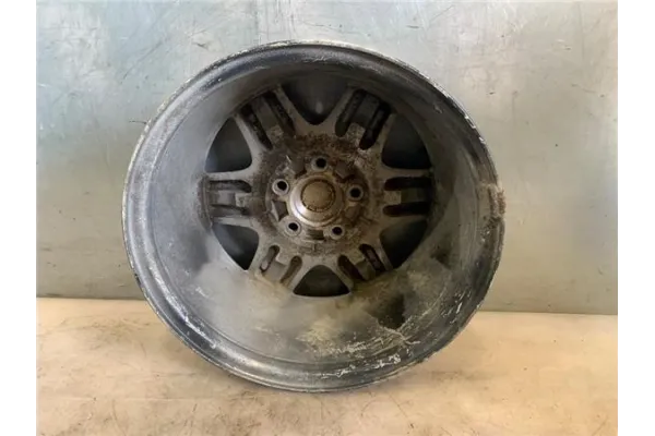 Recambio de juego llantas para jeep cherokee (kj) 2.5 crd básico referencia OEM IAM 82205899 09C 