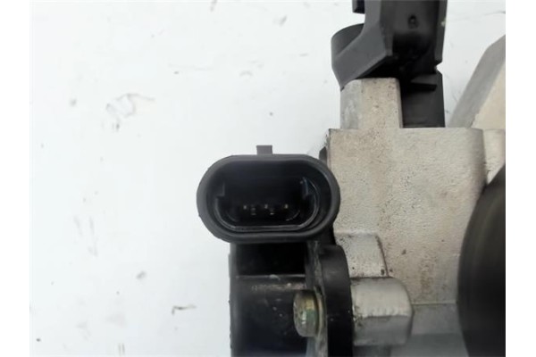 Recambio de caja mariposa aire para citroen xsara berlina 1.6 i referencia OEM IAM PSA6305M 72776020 