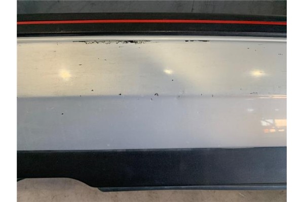 Recambio de paragolpes trasero para volkswagen golf iii (1h1) 2.0 referencia OEM IAM 1H6807417  