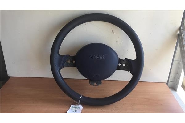 Recambio de volante para smart micro compact car 600 c.c referencia OEM IAM HA02990200066 14140002 