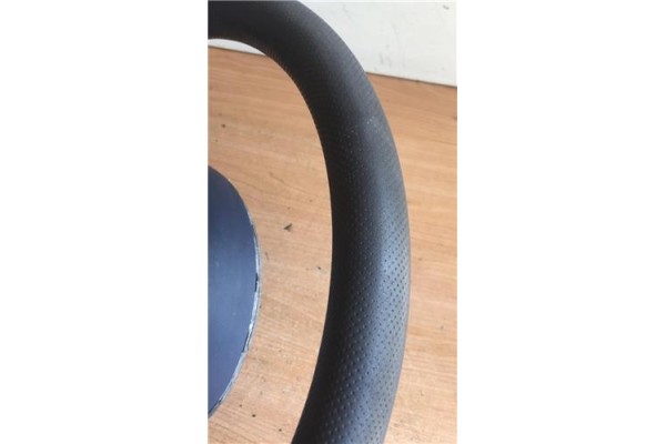 Recambio de volante para smart micro compact car 600 c.c referencia OEM IAM HA02990200066 14140002 