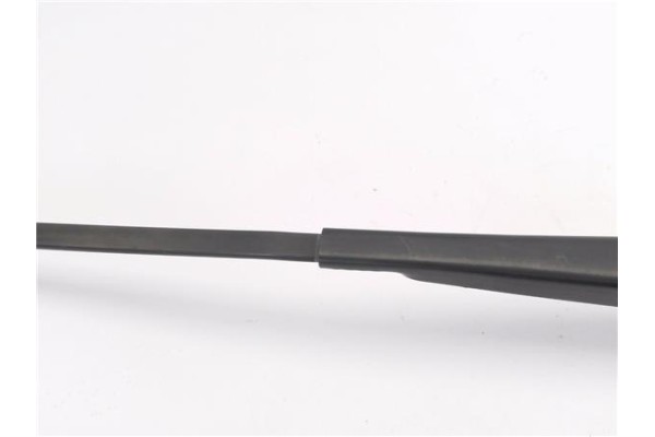 Recambio de brazo limpiaparabrisas delantero derecho para renault modus i 1.5 dci (fp0f, jp0f) referencia OEM IAM 8200360824A  