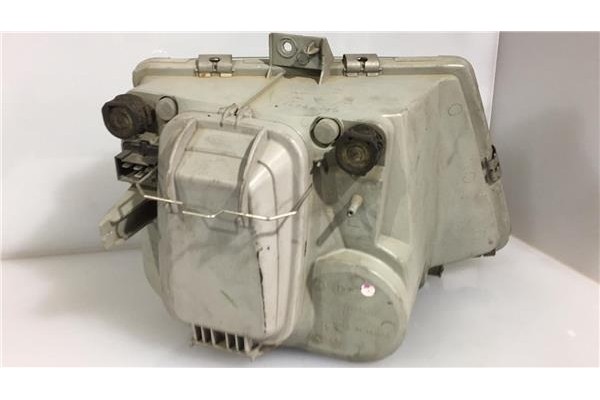 Recambio de faro delantero izquierdo para mercedes-benz vito marco polo (638) 2.2 112 cdi referencia OEM IAM A6388200061  