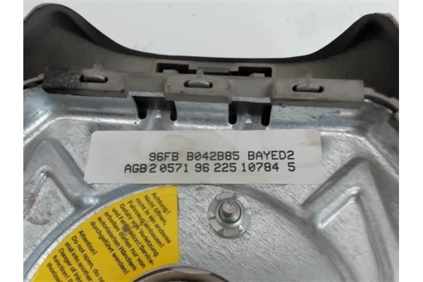 Recambio de airbag volante para ford fiesta berlina referencia OEM IAM 96FBB042B85  
