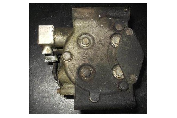 Recambio de compresor aire acond. para ford fiesta v (jh_, jd_) 1.4 16v referencia OEM IAM XS4H19497AC 4588121 