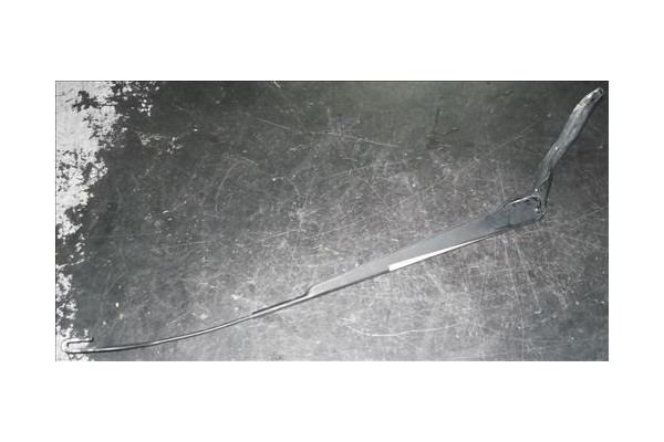 Recambio de brazo limpiaparabrisas delantero para ford fiesta v (jh_, jd_) 1.4 16v referencia OEM IAM 1778498 2S6117526AD 