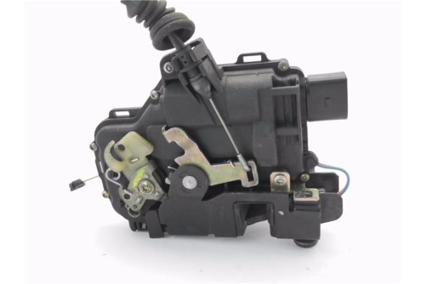 Recambio de cierre electromagnetico delantero izquierdo para seat toledo (1m2) 1.9 tdi referencia OEM IAM 3B1937015A  